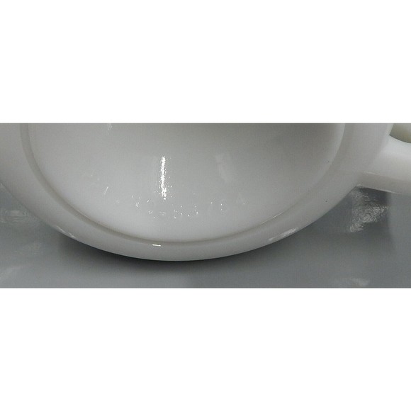 Sunkist Milk Glass Citrus Orange Grapefruit Reamer Juicer Made in USA - Picture 8 of 10